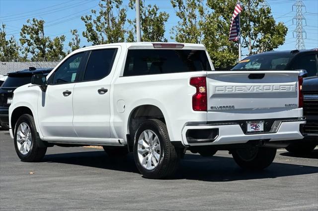 2023 Chevrolet Silverado 1500 2WD Crew Cab Short Bed Custom