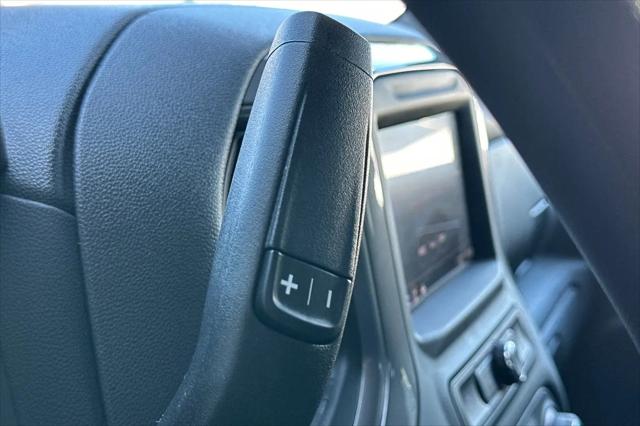 2023 Chevrolet Silverado 1500 2WD Crew Cab Short Bed Custom