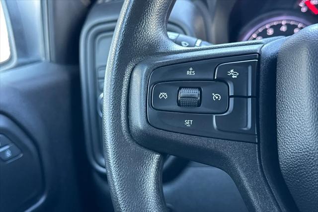 2023 Chevrolet Silverado 1500 2WD Crew Cab Short Bed Custom