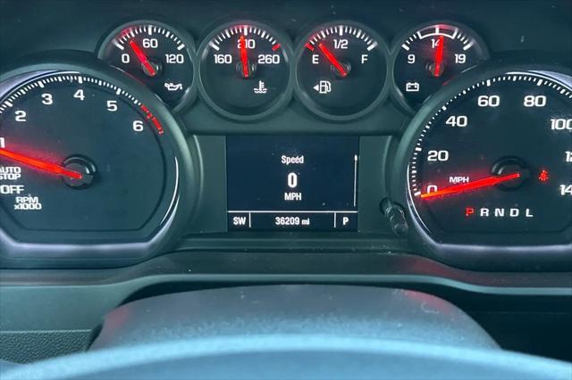 2023 Chevrolet Silverado 1500 2WD Crew Cab Short Bed Custom