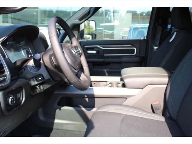 2026 Ram 2500 Big Horn Crew Cab 4x4 64 Box