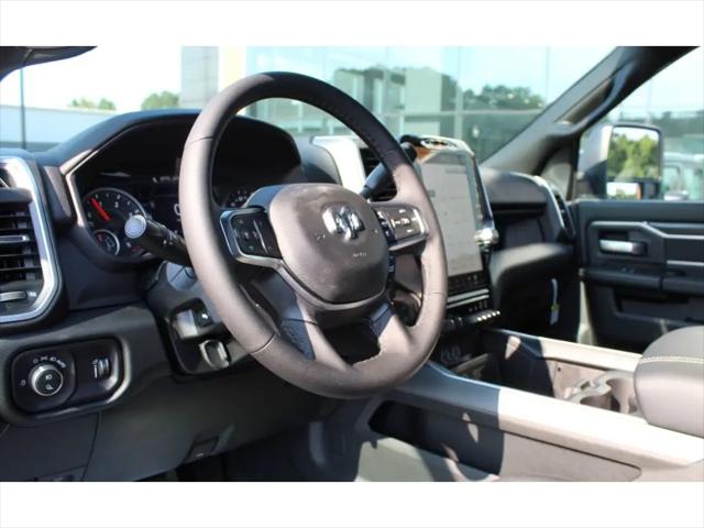 2026 Ram 2500 Big Horn Crew Cab 4x4 64 Box