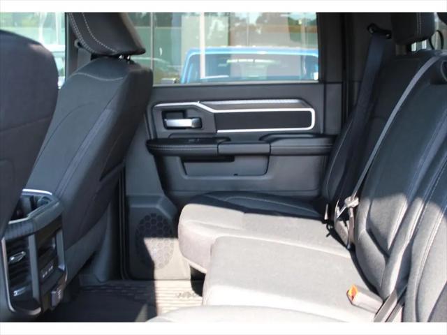 2026 Ram 2500 Big Horn Crew Cab 4x4 64 Box