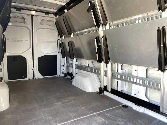 2020 Mercedes-Benz Sprinter 2500 High Roof I4