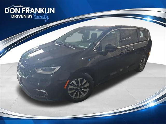 2023 Chrysler Pacifica Hybrid Touring L for sale in Columbia, KY