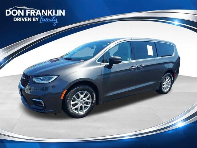 2023 Chrysler Pacifica Touring L for sale in Columbia, KY