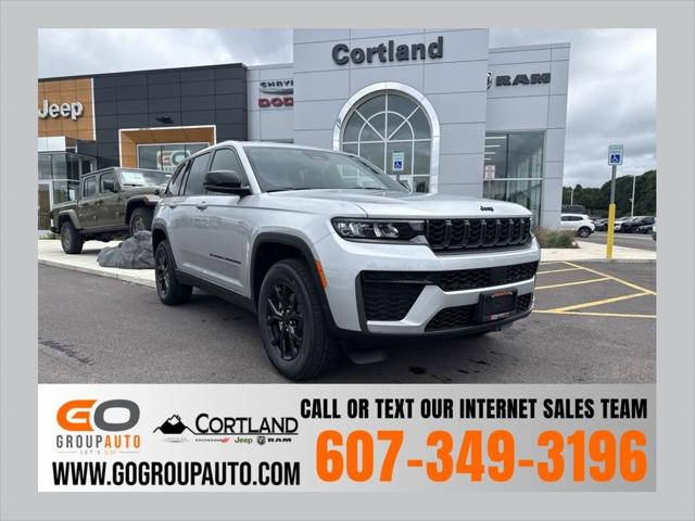 2026 Jeep Grand Cherokee Altitude 4x4 for sale in Cortland, NY