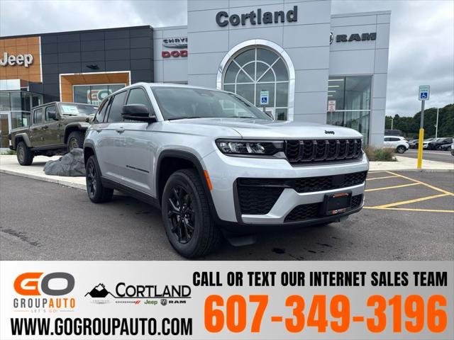 2026 Jeep Grand Cherokee Altitude 4x4 for sale in Cortland, NY