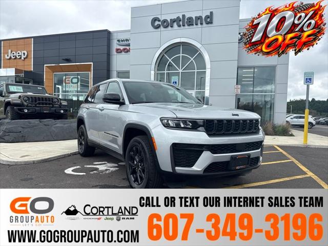 2026 Jeep Grand Cherokee Altitude 4x4 for sale in Cortland, NY