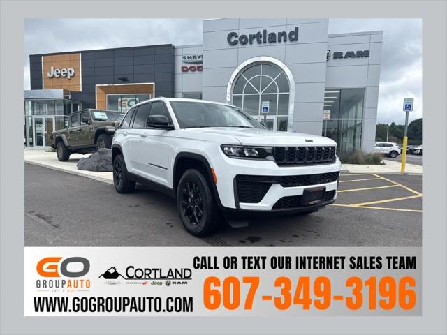 2026 Jeep Grand Cherokee Altitude 4x4 for sale in Cortland, NY
