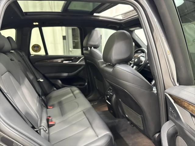 2021 BMW X3 M40i