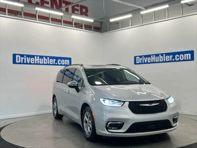 2023 Chrysler Pacifica Limited for sale in Indianapolis, IN