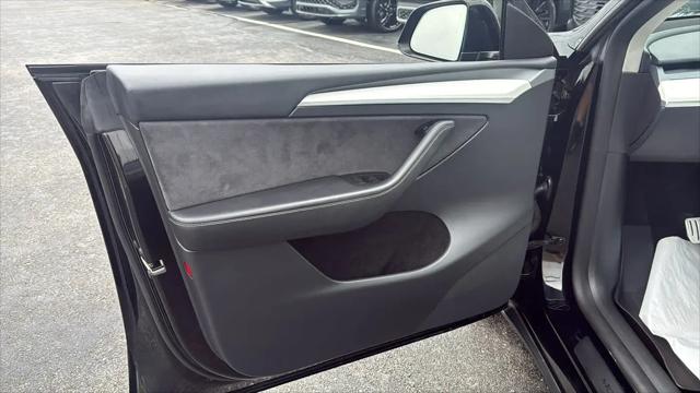 2022 Tesla Model Y Performance Dual Motor All-Wheel Drive