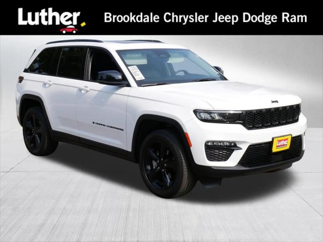 2023 Jeep Grand Cherokee Limited 4x4 for sale in Brooklyn Park, MN