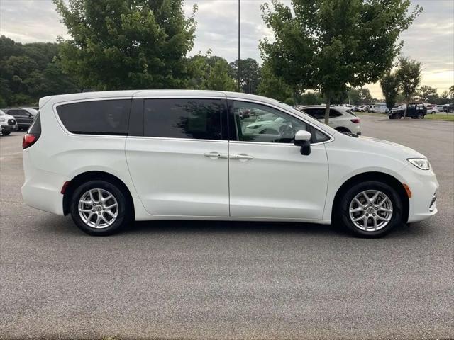 2023 Chrysler Pacifica Touring L for sale in Cornelius, NC