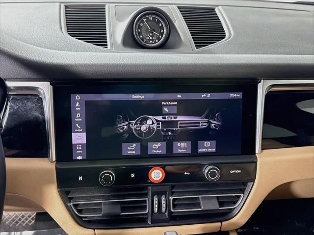 2023 Porsche Macan S
