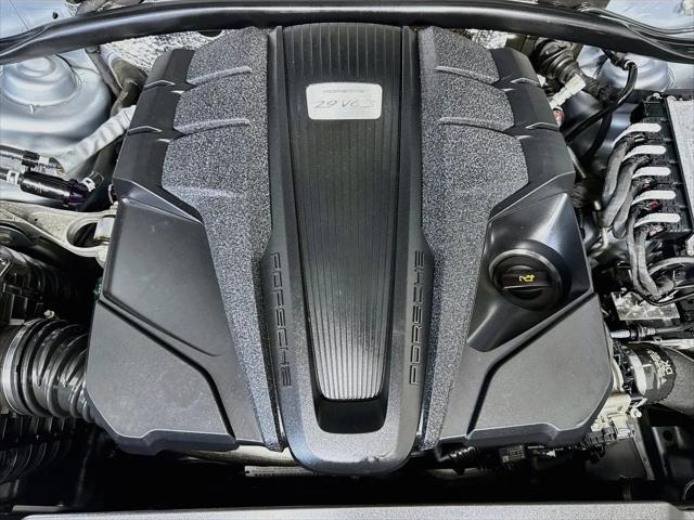 2023 Porsche Macan S