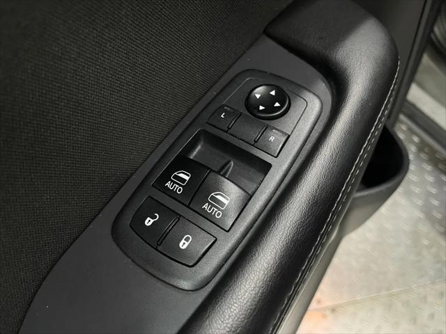 2018 Dodge Challenger R/T Shaker