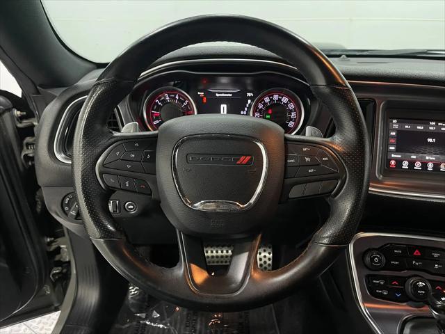 2018 Dodge Challenger R/T Shaker