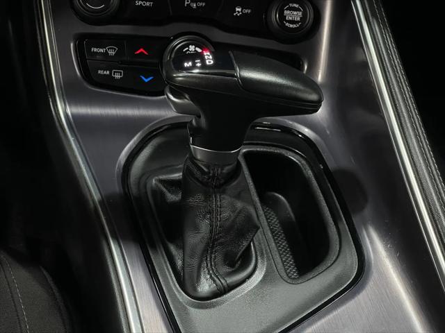 2018 Dodge Challenger R/T Shaker