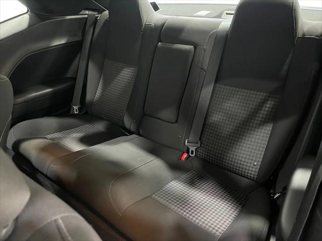 2018 Dodge Challenger R/T Shaker