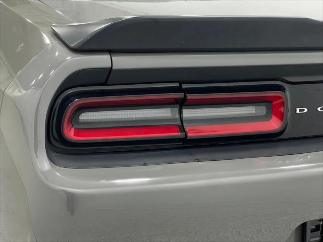 2018 Dodge Challenger R/T Shaker