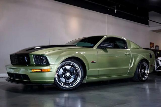 2005 Ford Mustang GT Deluxe for sale in Naperville, IL
