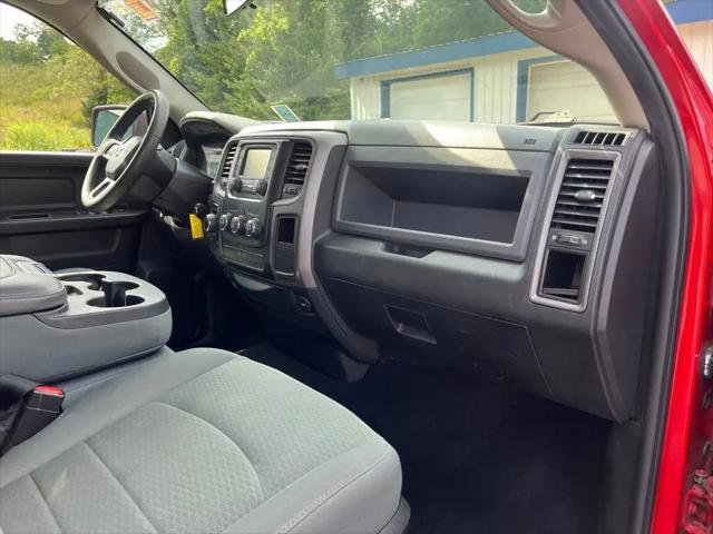 2018 Ram 1500 Express Quad Cab 4x4 64 Box