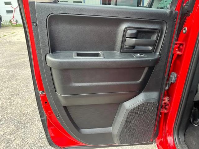 2018 Ram 1500 Express Quad Cab 4x4 64 Box