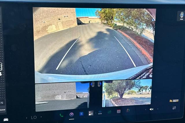 2023 Tesla Model S Plaid Tri Motor All-Wheel Drive