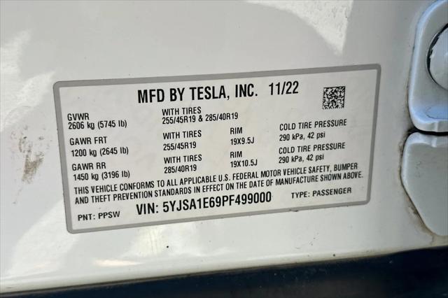 2023 Tesla Model S Plaid Tri Motor All-Wheel Drive