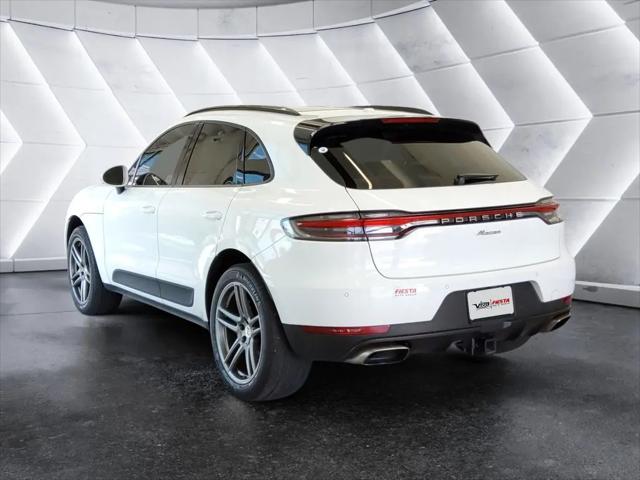 2021 Porsche Macan Macan