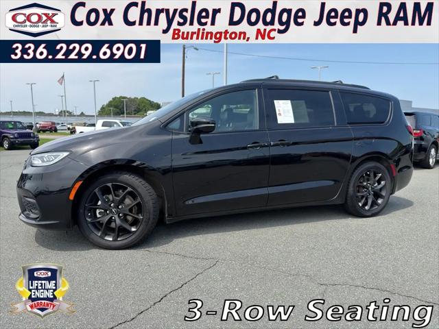 2025 Chrysler Pacifica Limited for sale in Burlington, NC