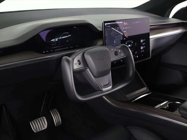 2023 Tesla Model X Standard Range