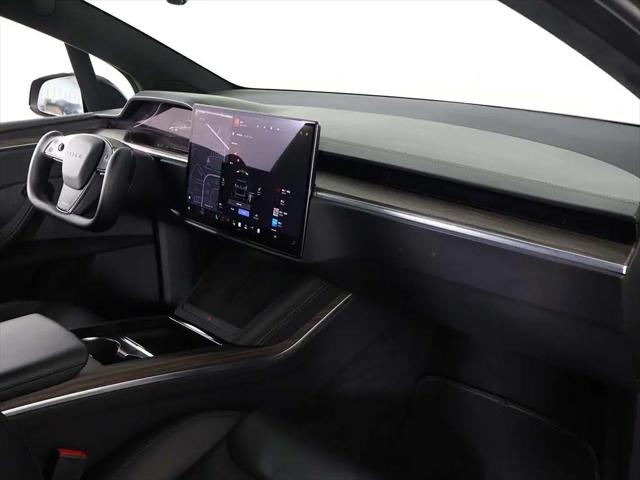 2023 Tesla Model X Standard Range