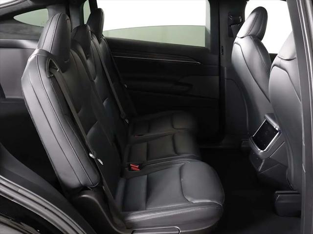 2023 Tesla Model X Standard Range