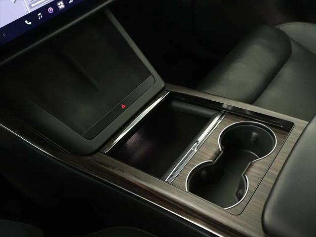 2023 Tesla Model X Standard Range