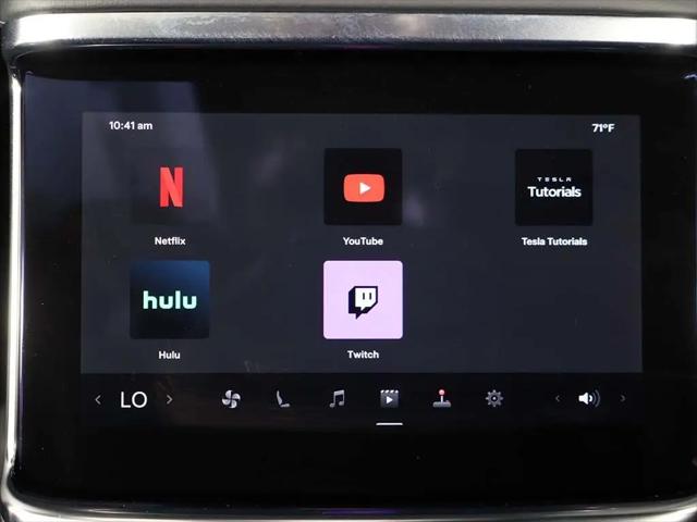 2023 Tesla Model X Standard Range