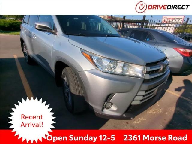 2019 Toyota Highlander SE for sale near Columbus, OH
