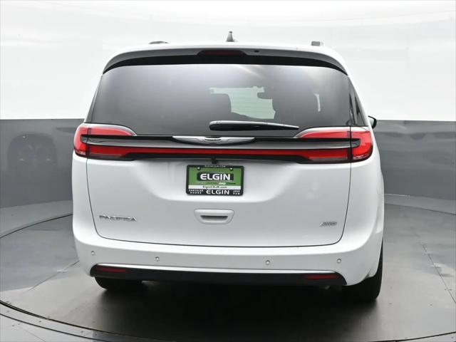 2026 Chrysler Pacifica Pinnacle AWD