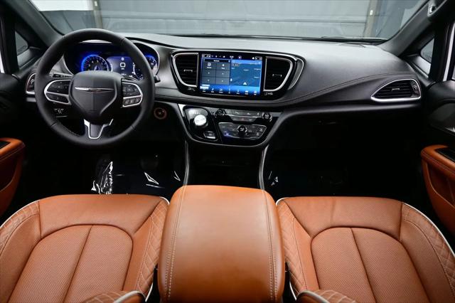 2026 Chrysler Pacifica Pinnacle AWD