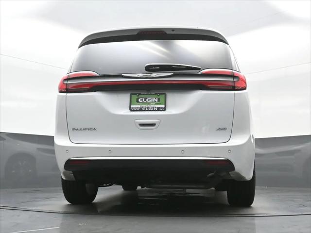 2026 Chrysler Pacifica Pinnacle AWD