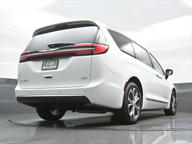 2026 Chrysler Pacifica Pinnacle AWD