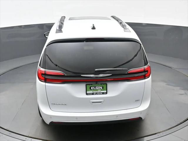 2026 Chrysler Pacifica Pinnacle AWD