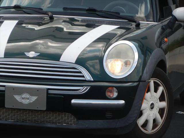 2004 MINI Cooper Cooper