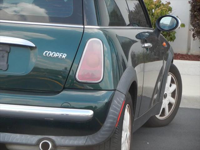 2004 MINI Cooper Cooper