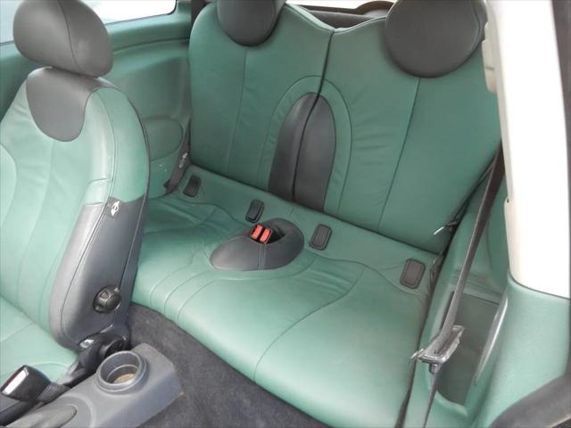 2004 MINI Cooper Cooper
