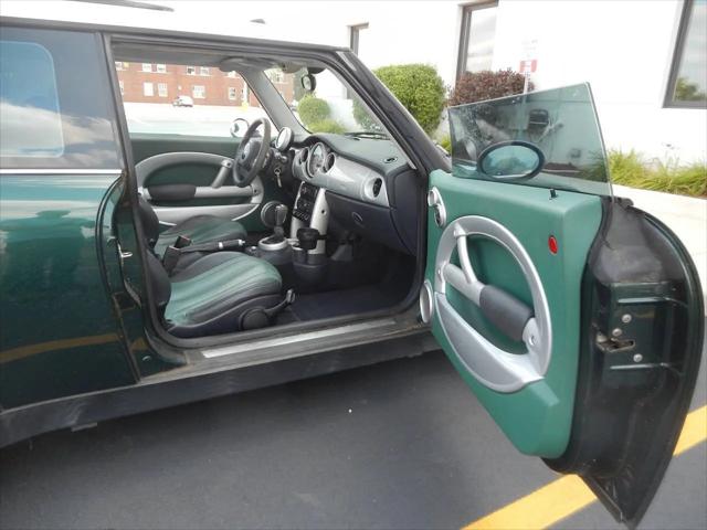 2004 MINI Cooper Cooper