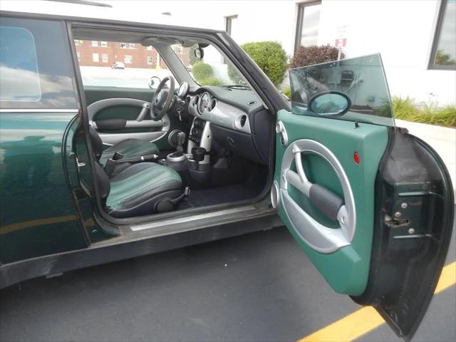 2004 MINI Cooper Cooper