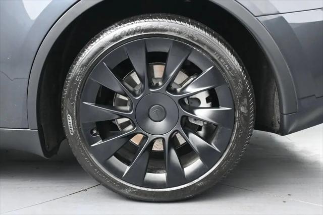 2024 Tesla Model Y Long Range Single Motor Rear-Wheel Drive